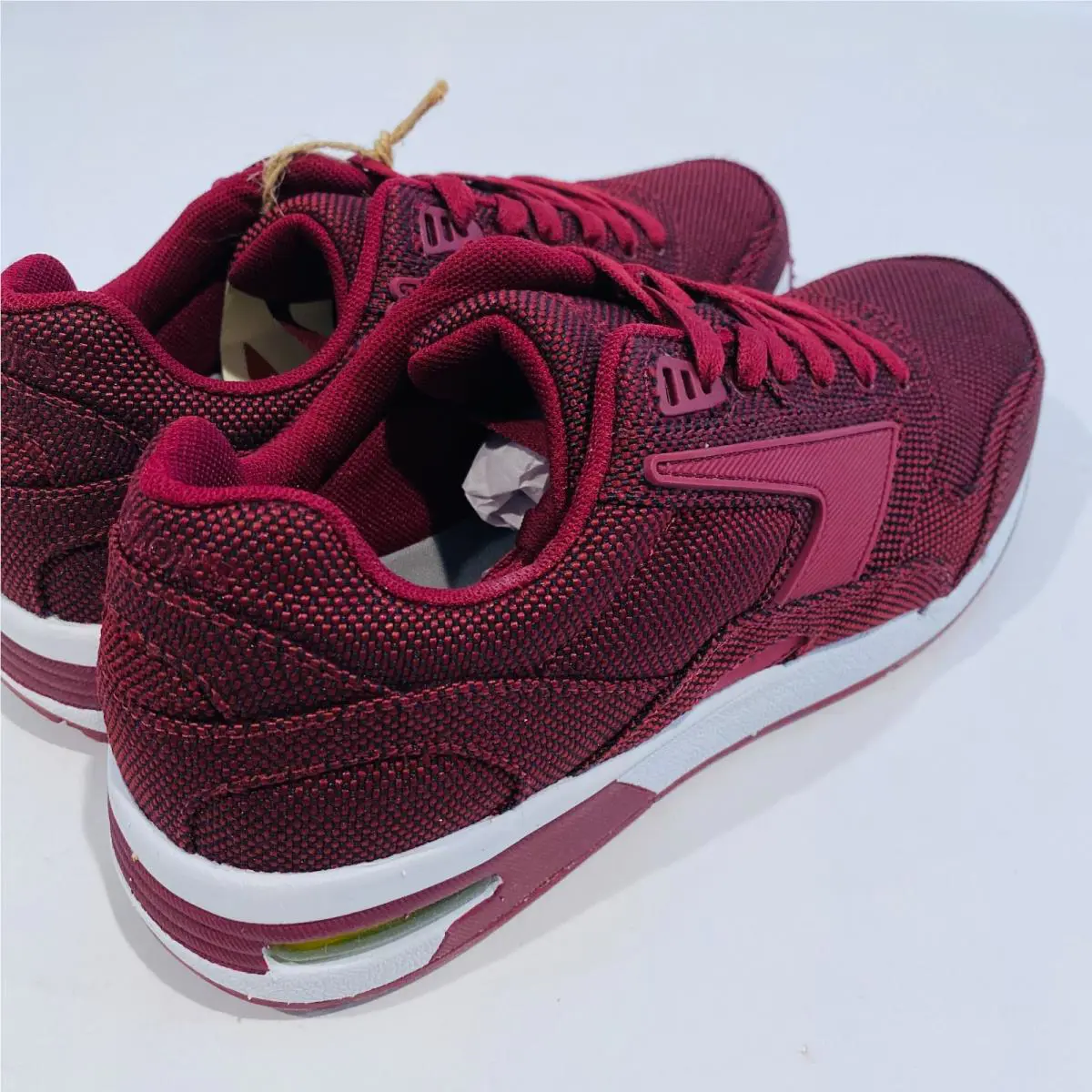 Brooks shoes - Red 5