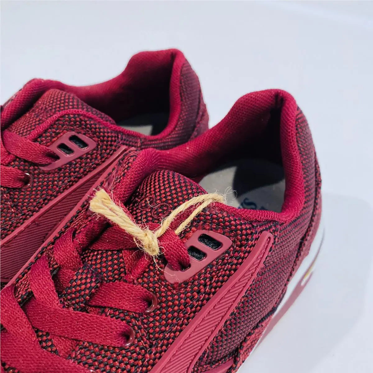 Brooks shoes - Red 4