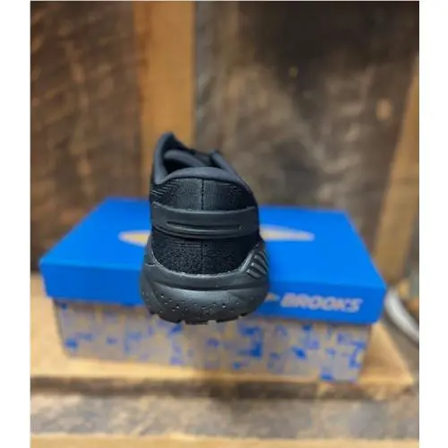 Brooks shoes - Black 3