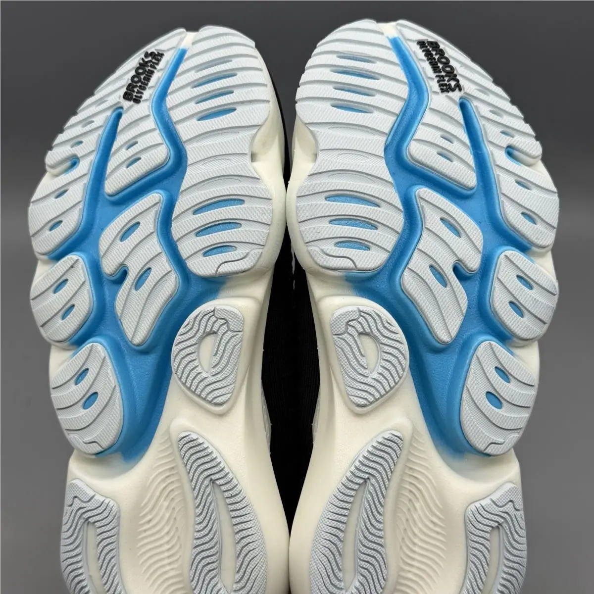Brooks shoes - Brooks Glycerin Flex - Glycerin Flex - 1204671B087 - Black (UPC: 0195394772456) 7