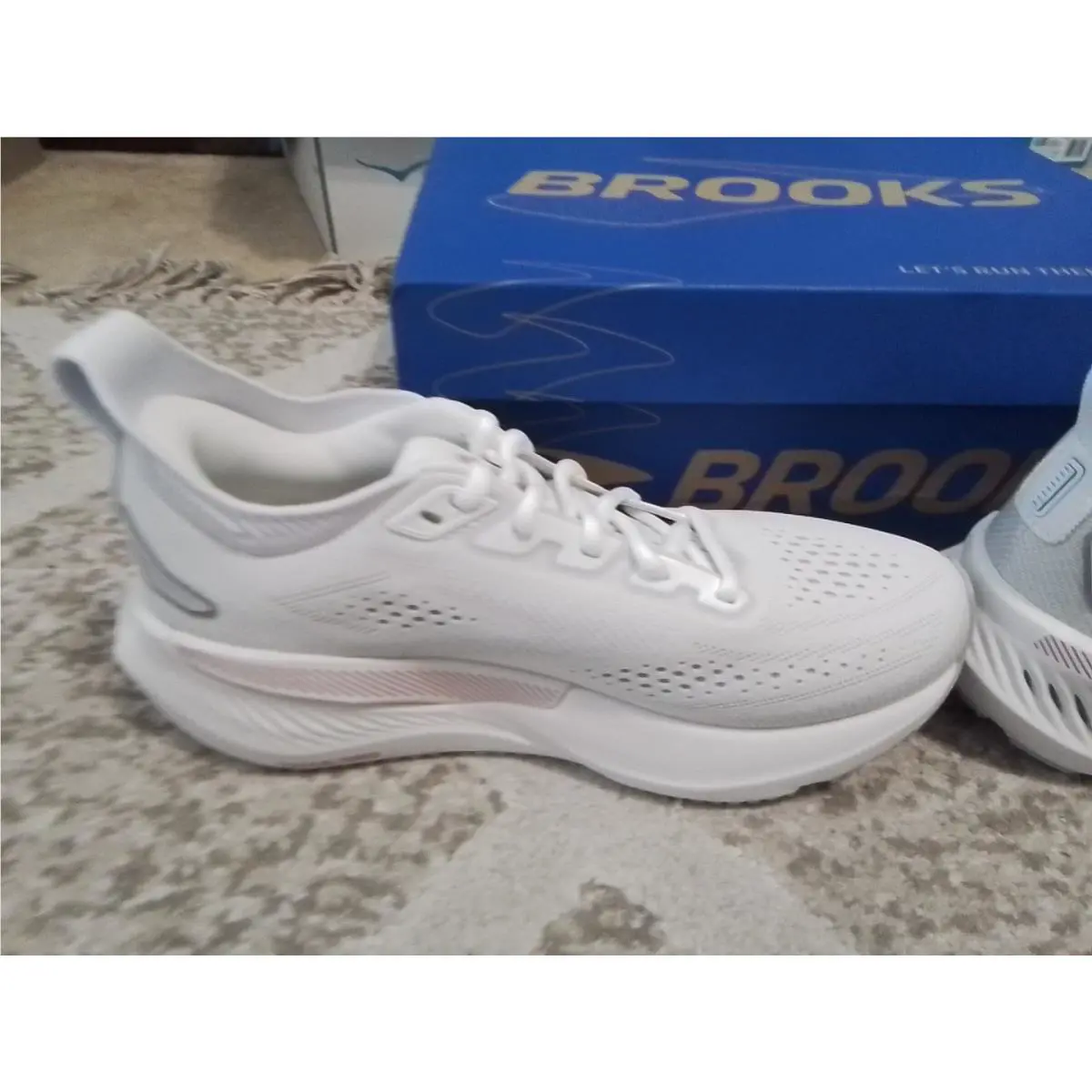 Brooks shoes - Brooks Maximus - Maximus - 120170-1B-133 - Blue 5