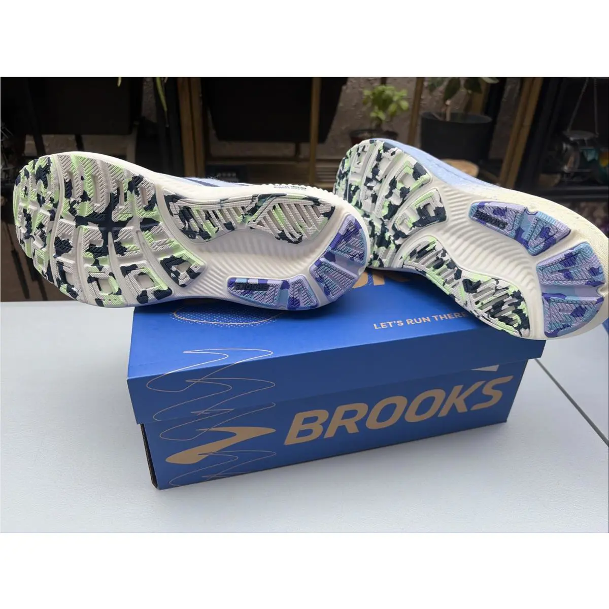 Brooks shoes - Brooks Ghost 17 - Ghost - White 4