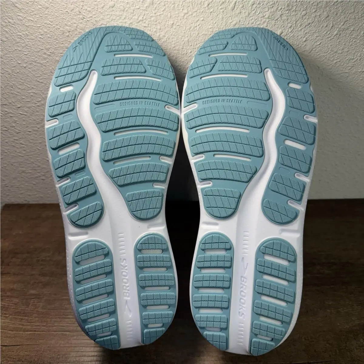 Brooks shoes - Brooks Ghost Max - Ghost Max - 110431-1D-431 - Blue 8