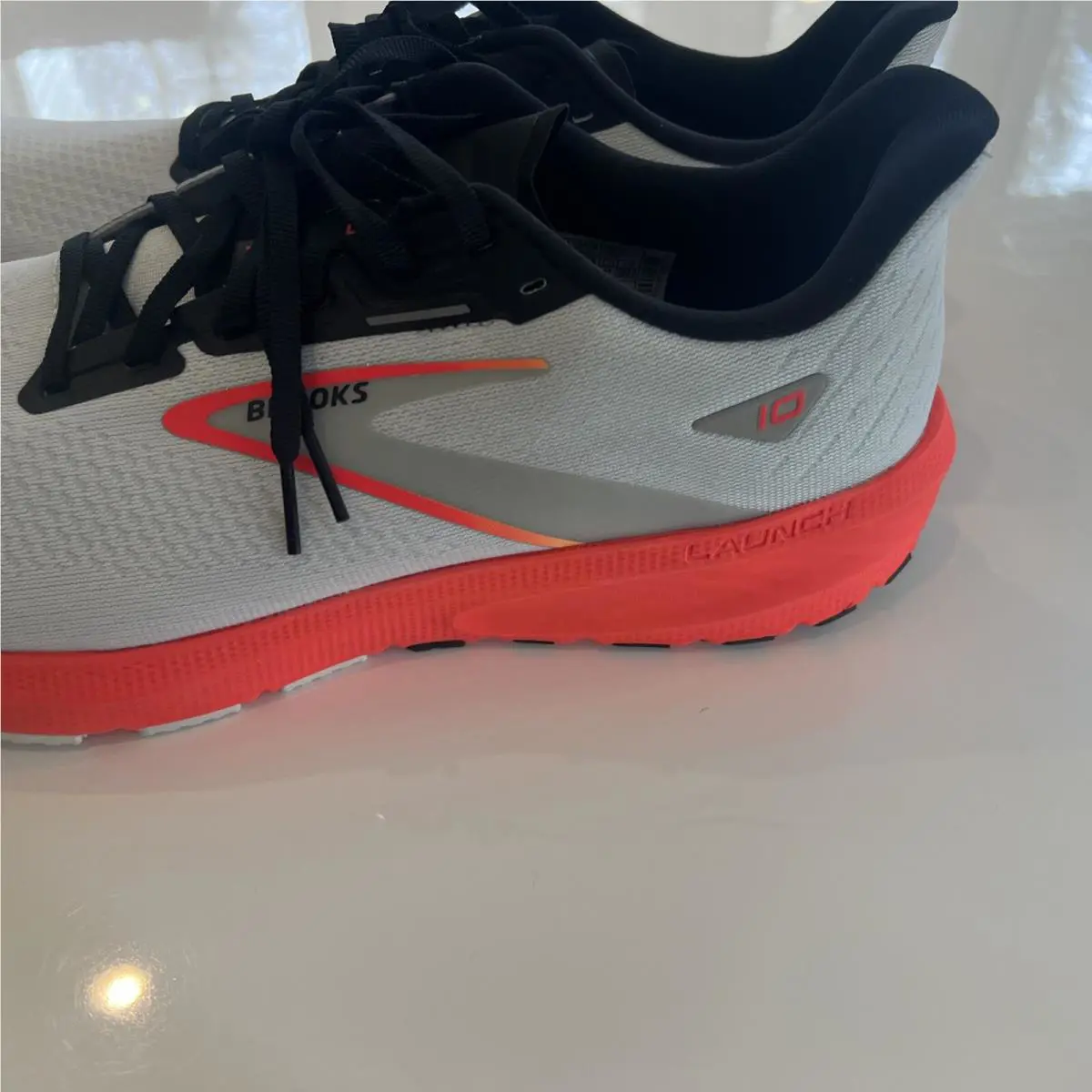 Brooks shoes - Brooks Launch 10 - Launch - 1104101d410 - Gray 3