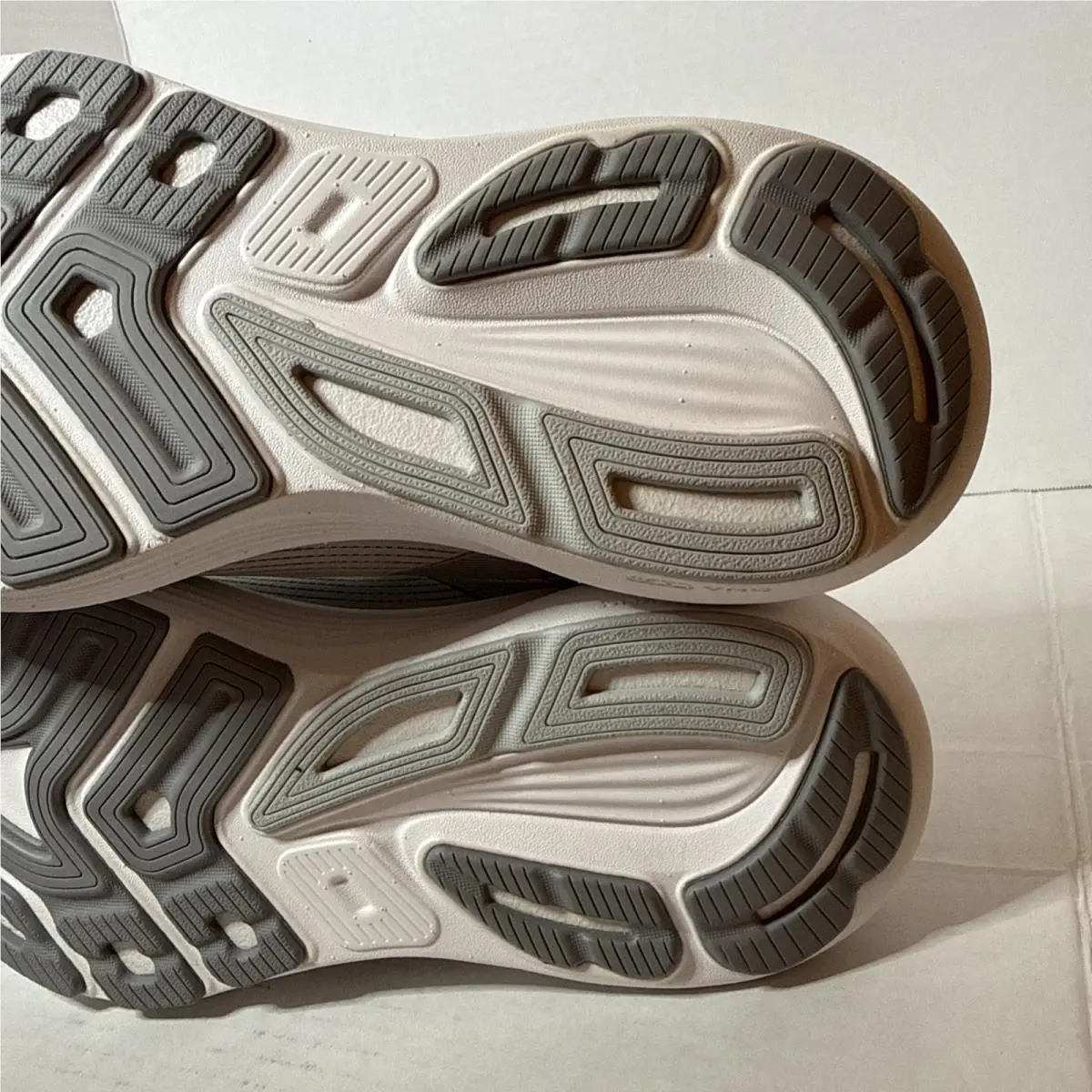 Brooks shoes - Brooks Revel 8 - Revel - 120456-1B-086 - Gray (UPC: 0195394685510) 6