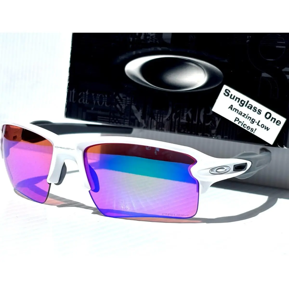 Flak 2.0 XL Matte White Prizm Golf Lens Sunglass 9188-K3 by Oakley