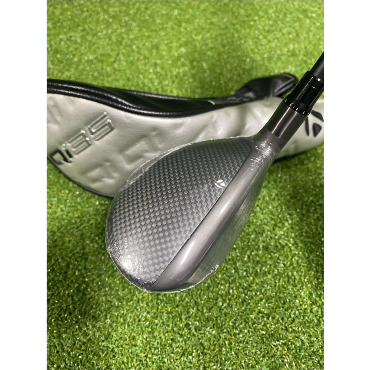 TaylorMade  - Qi35 Rescue - Rescue 3