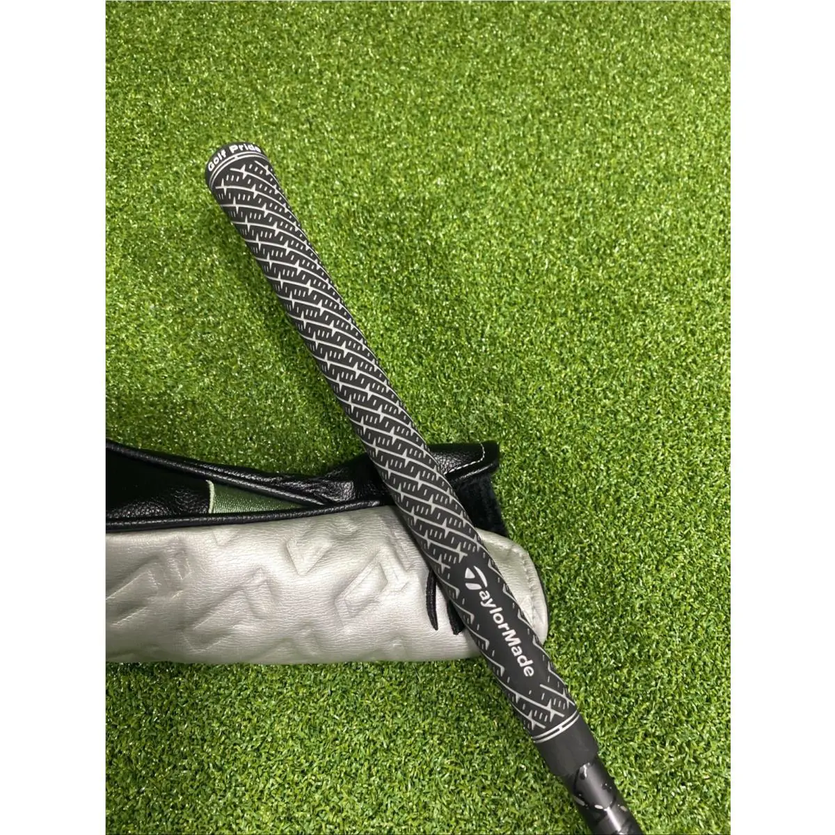 TaylorMade  - Qi35 Rescue - Rescue 6