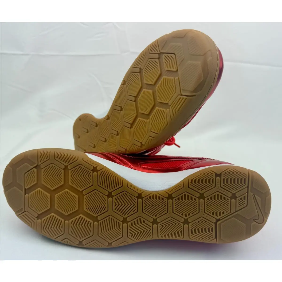 Nike shoes - Red 16