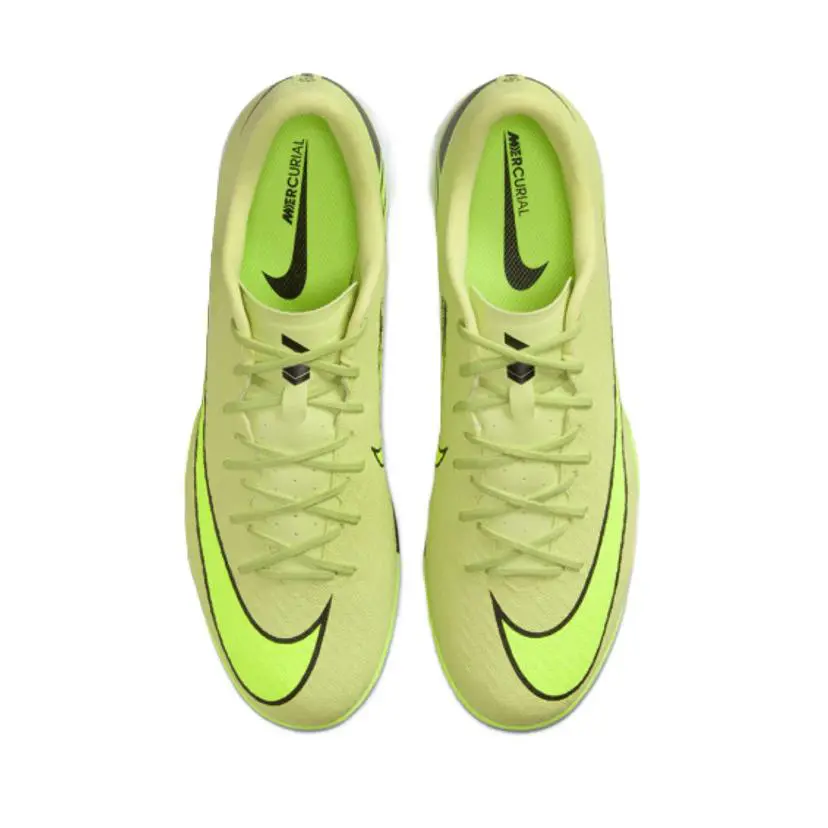 Nike shoes - Limelight/Hyper Crimson/Volt 3