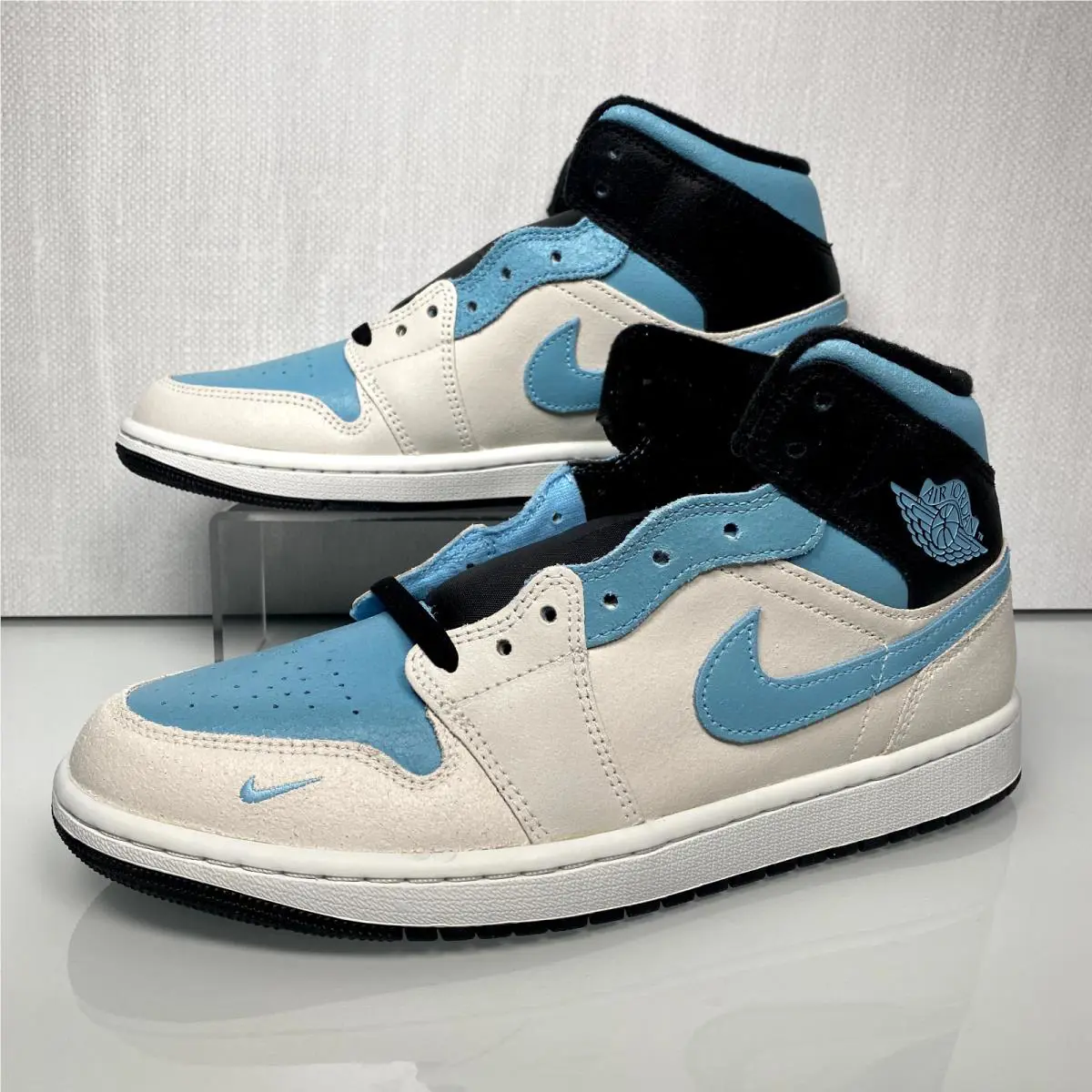 Nike shoes - Air Jordan 1 Mid SE - IM6567-121 - Blue 13