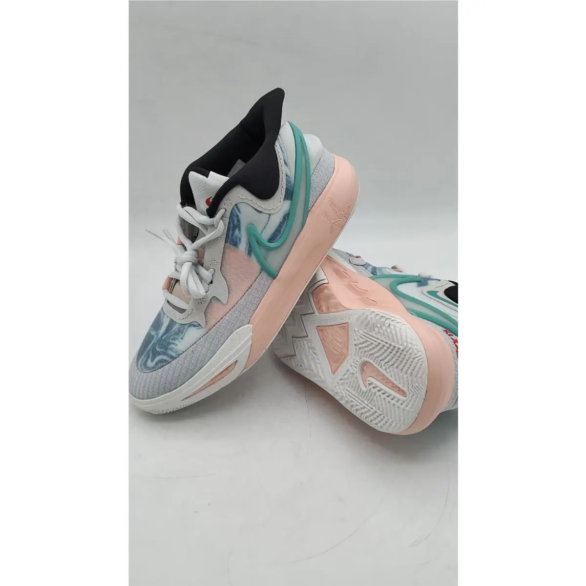 Nike shoes - Nike Kyrie 8 - Kyrie - Multicolor 4