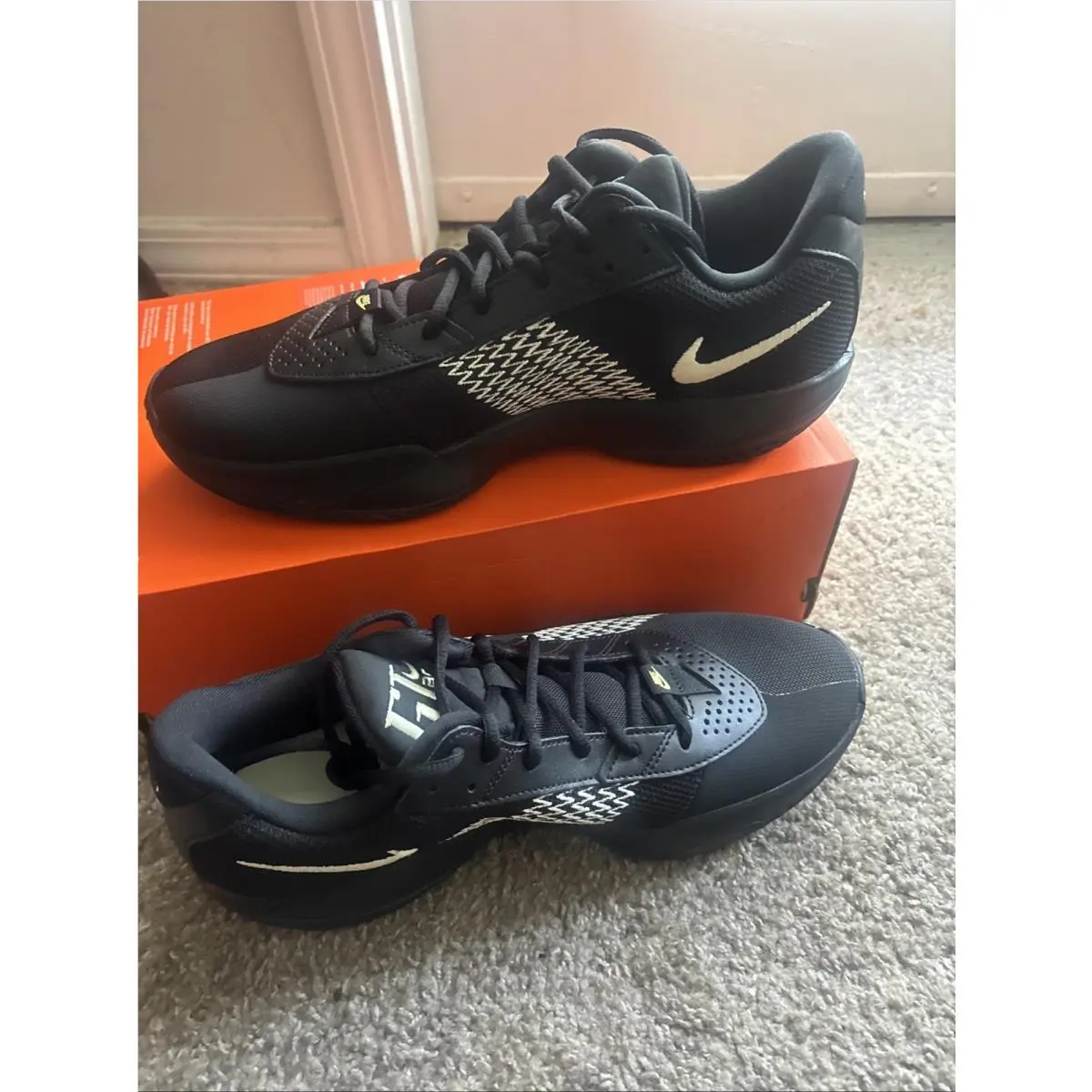 Mens Air Zoom G.t. Cut Academy Basketball Shoes Size 12FB2599 011 by Nike