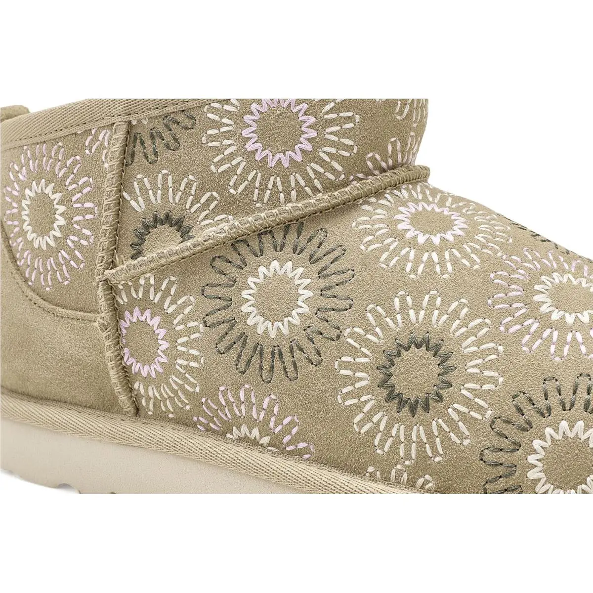 UGG shoes - Mustard Seed 11