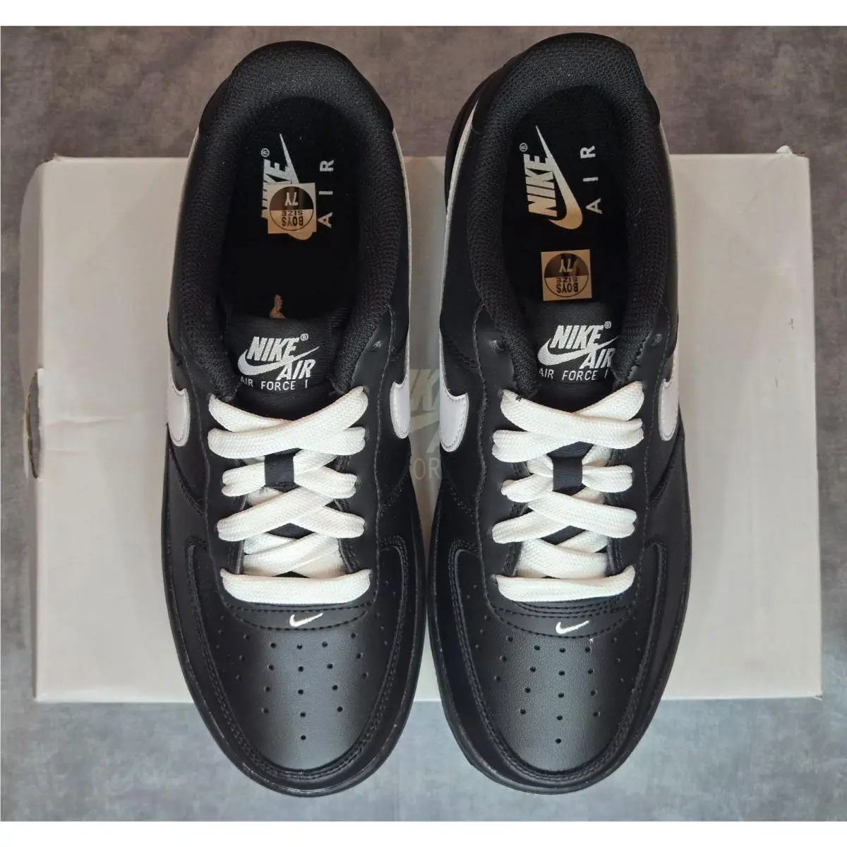 Nike shoes - Nike Air Force 1 LV8 3 (GS) - IB8845-001 - Black 5