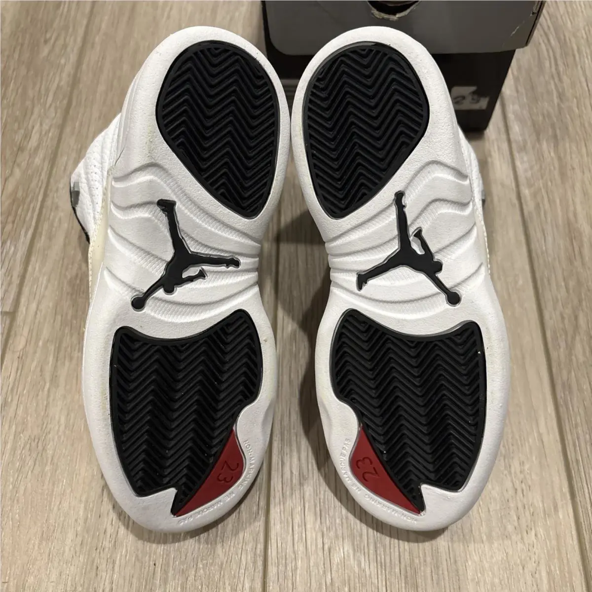 Nike shoes - Nike Retro - Retro - 151186 163 - White (UPC: 197600877467) 4