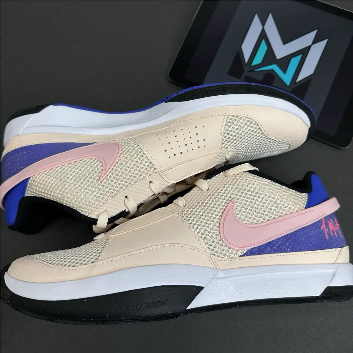 Nike shoes - Guava Ice 0