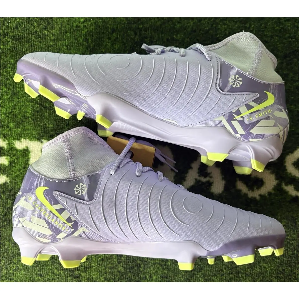 Nike shoes - Nike Phantom Luna 2 Acadamy FG/MG - HF1598-500 - Purple 1