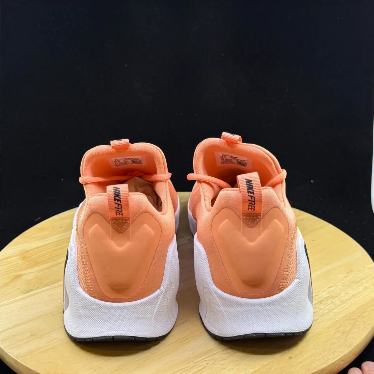 Nike shoes - Orange 3
