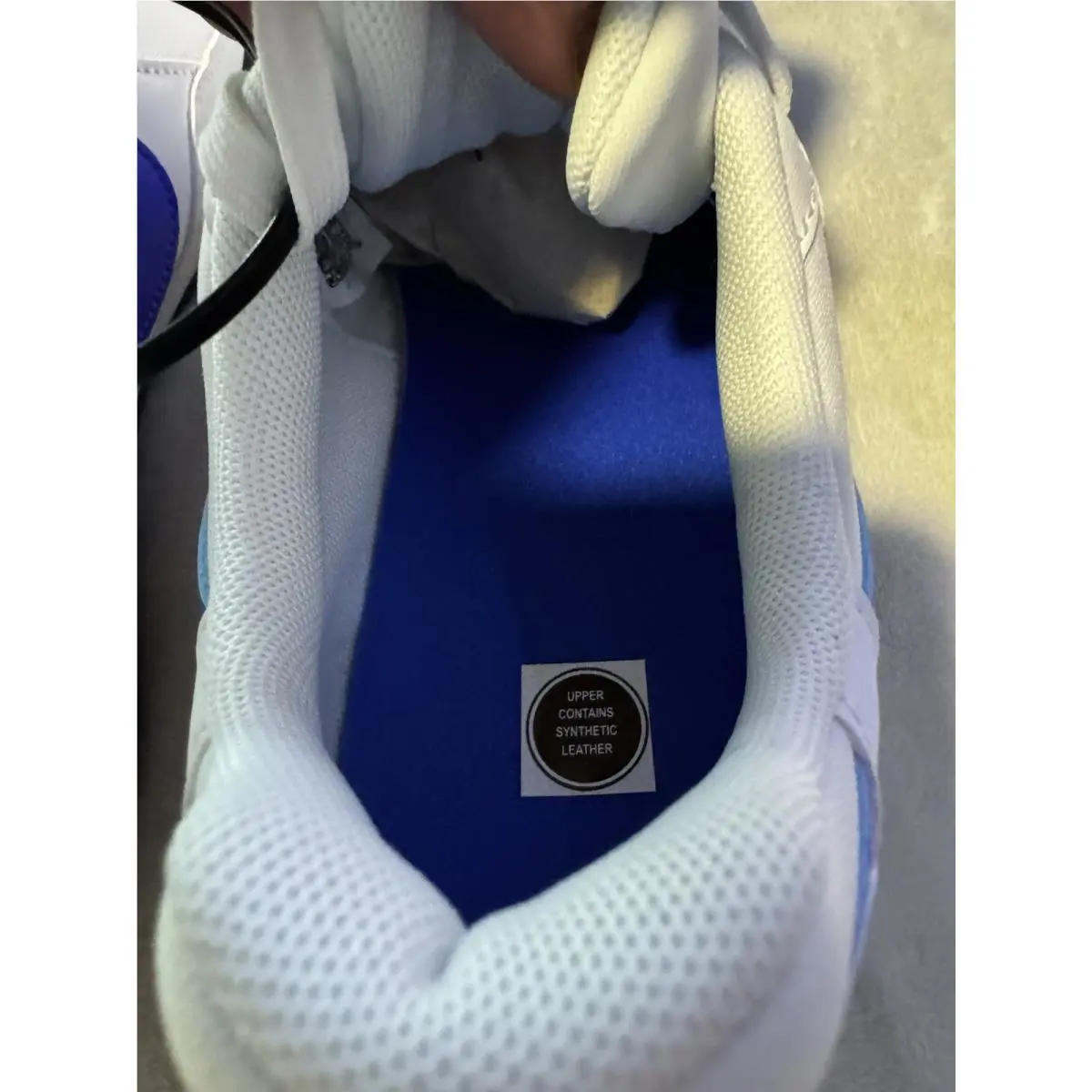 Nike shoes - White (UPC: 0198480621751) 4