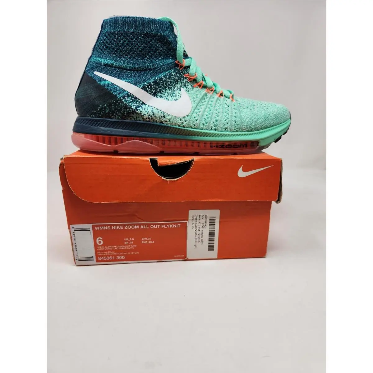 Nike Zoom All Out Flyknit 845361-300 Women’s Size 6