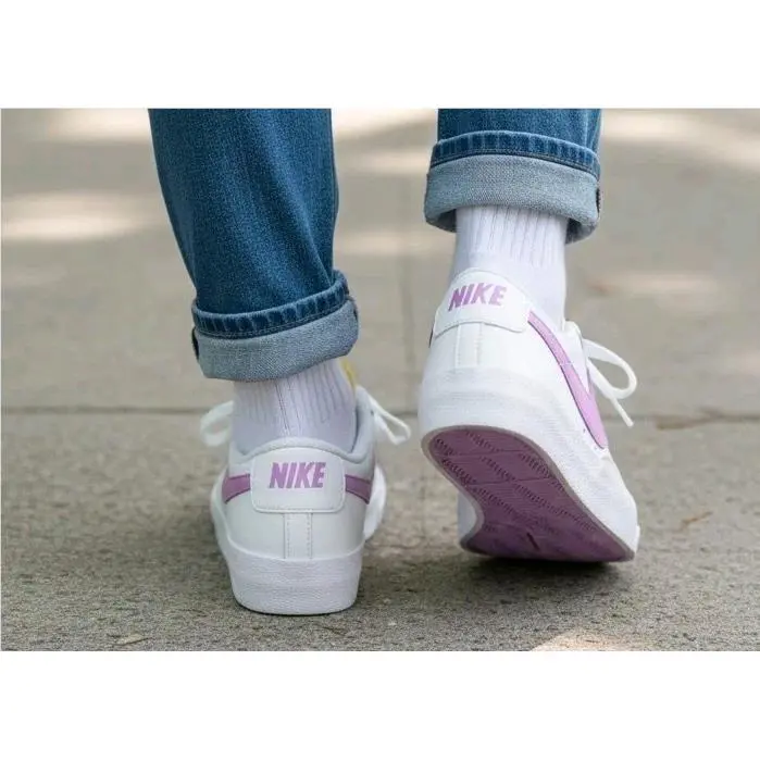Nike shoes - Nike Blazer Low `77 - Blazer Low - White/Fushia 2
