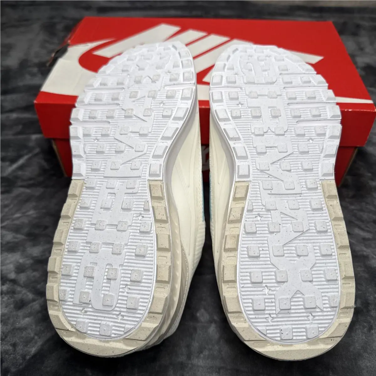Nike shoes - Nike Air Max - Air Max - White 3