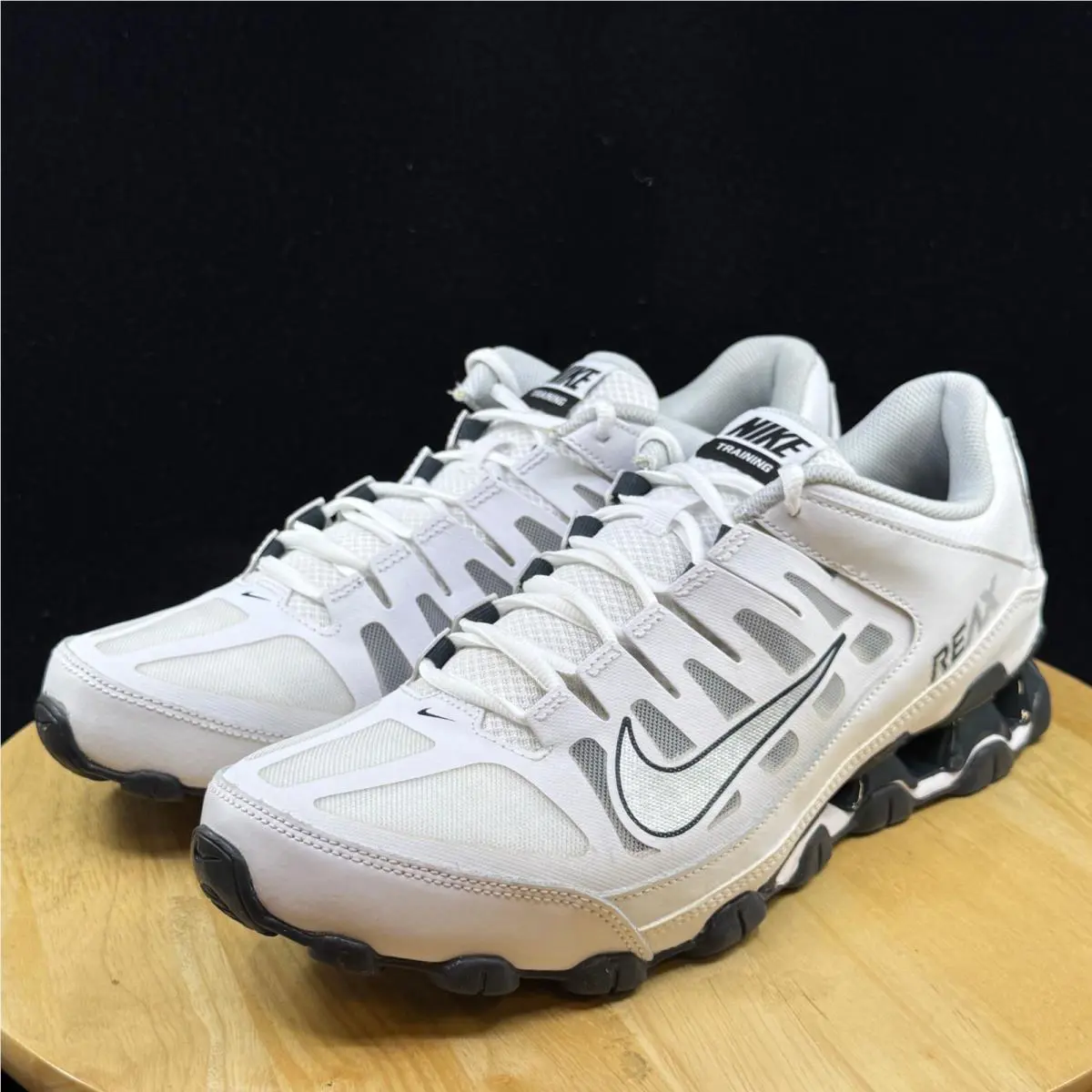 Nike shoes - White 0