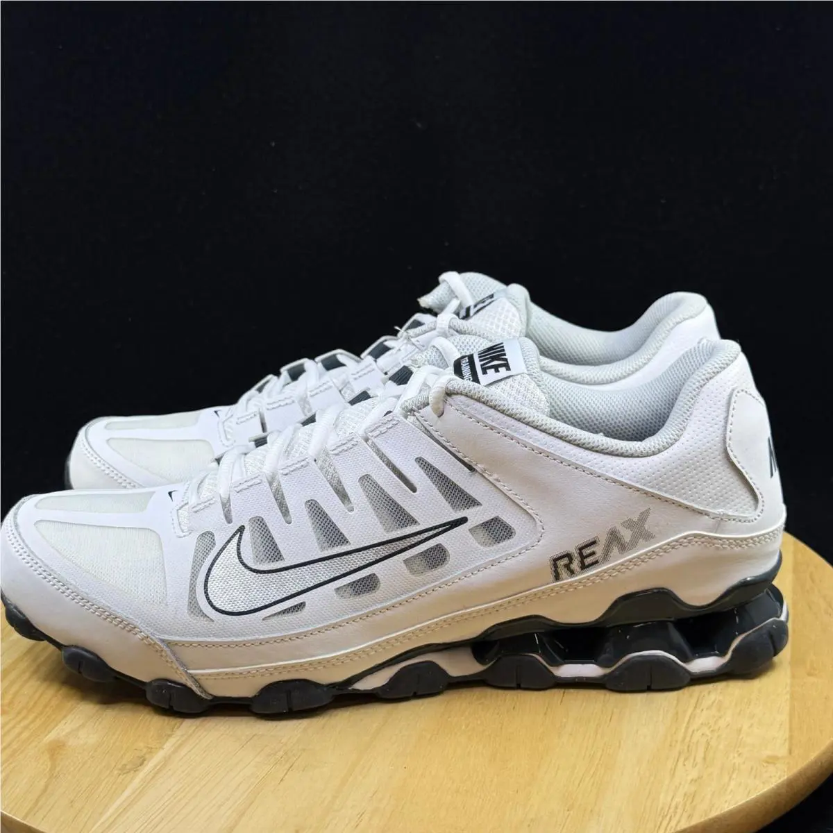 Nike shoes - White 5