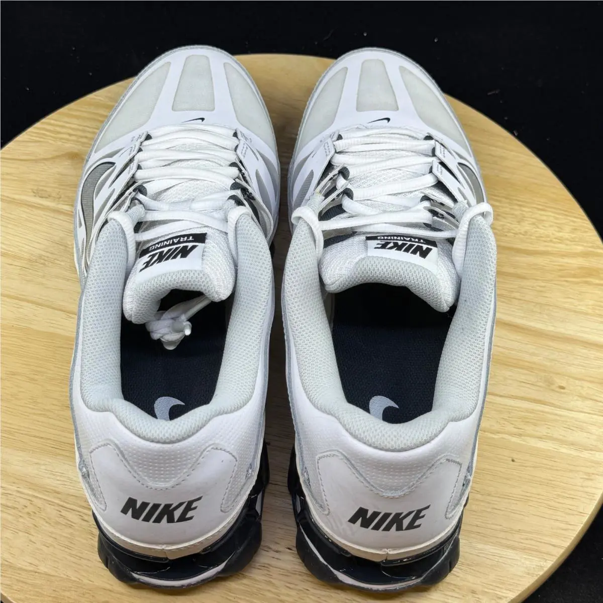 Nike shoes - White 6