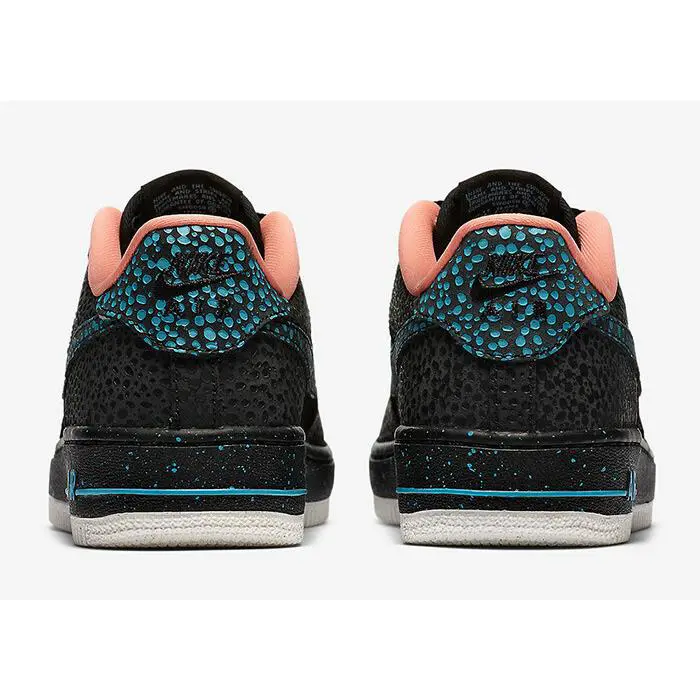 Nike shoes - Black/Lagoon Pulse 3