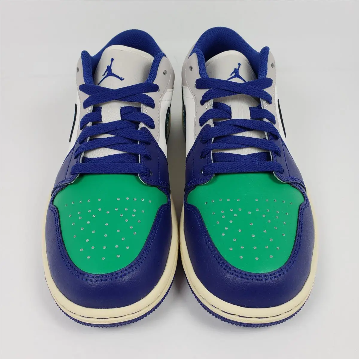 Nike shoes - Nike Air Jordan 1 - Air - Blue 3