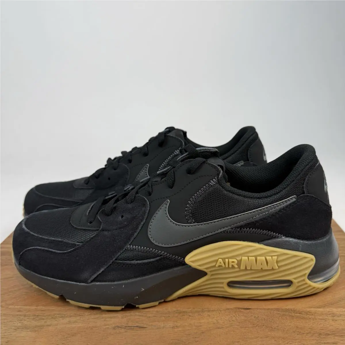 Nike shoes - Black 0