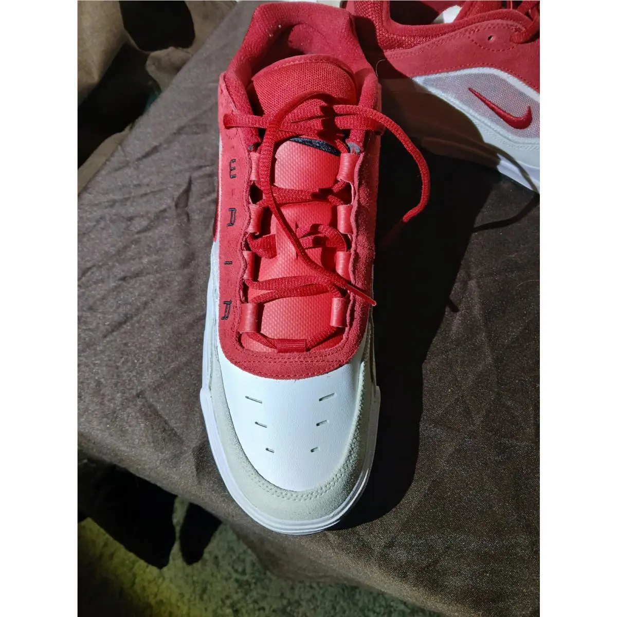 Nike shoes - Nike Air Max Ishod Wair SB - FB2393-100 - Red 8