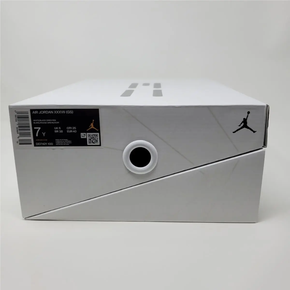 Nike shoes - Air Jordan 37 - Air - White 8
