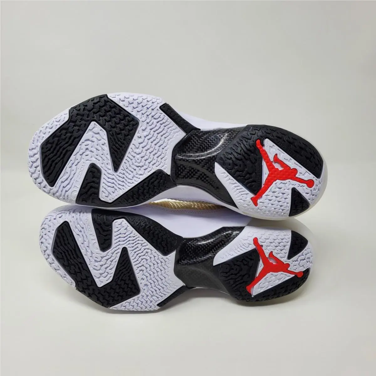 Nike shoes - Air Jordan 37 - Air - White 6