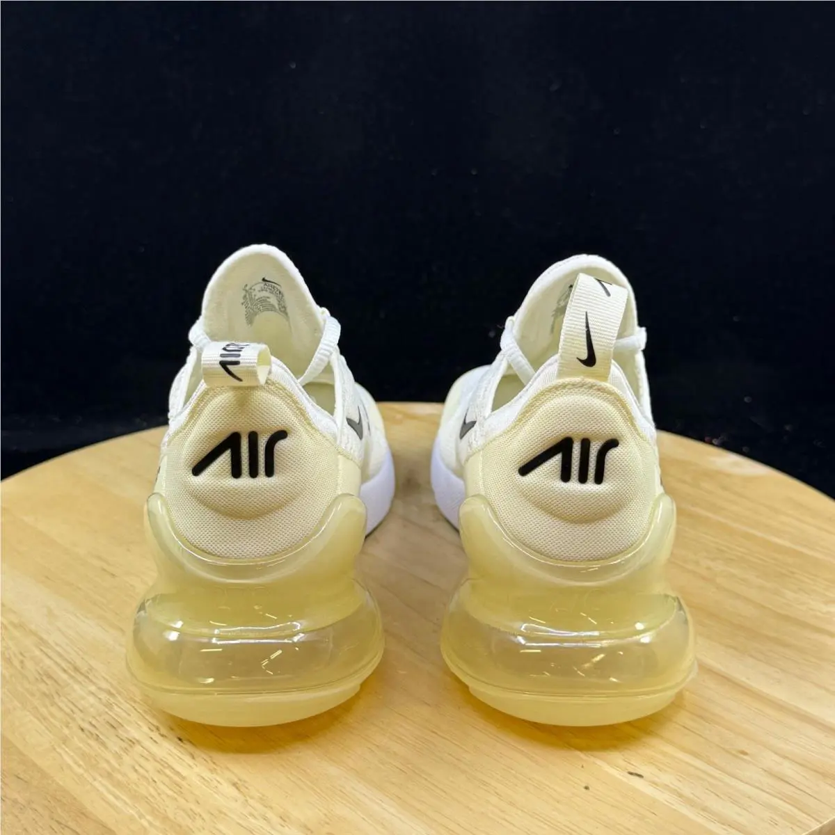 Nike shoes - Beige 0