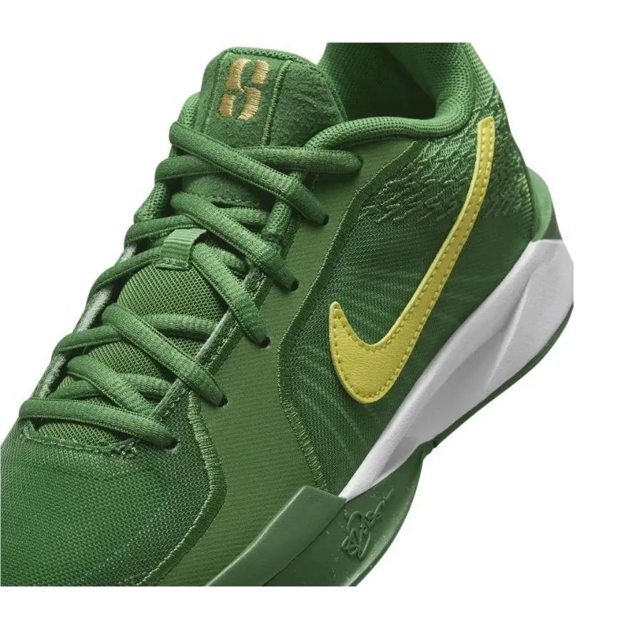 Nike shoes - White (UPC: 197601324601) 4