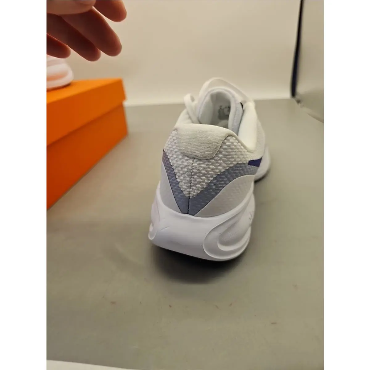 Nike shoes - Wmns Revolution 8 - Wmns Revolution - Hj8485104 - White 2