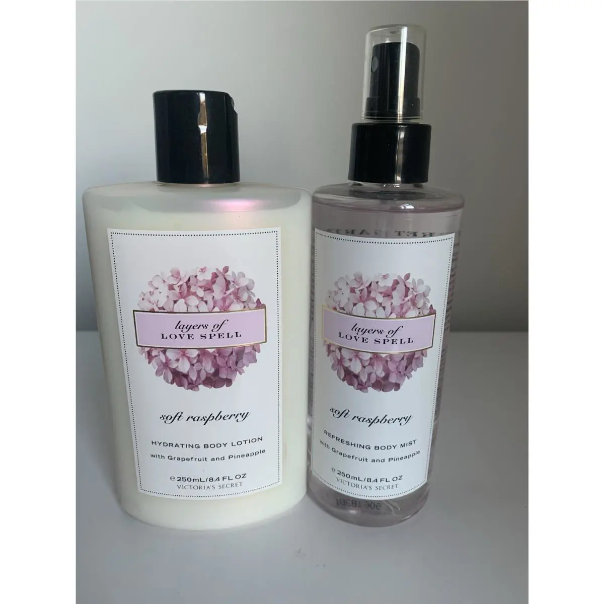 Victoria`s Secret Layers of Love Spell Body Mist + Lotion Soft Raspberry