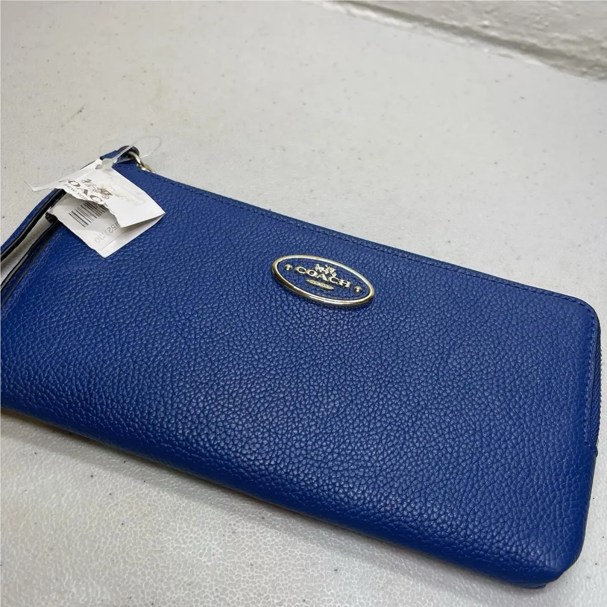 Coach Pebble Leather Double Corner Zip Wristlet Wallet Peacock Blue