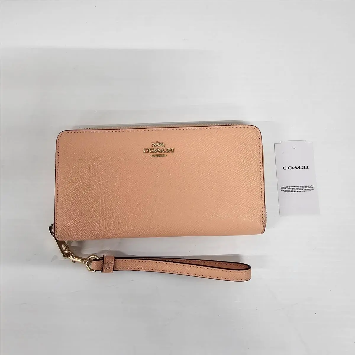 Coach Lng Crossgrain Leather Zip Around Wristlet Faded Blush