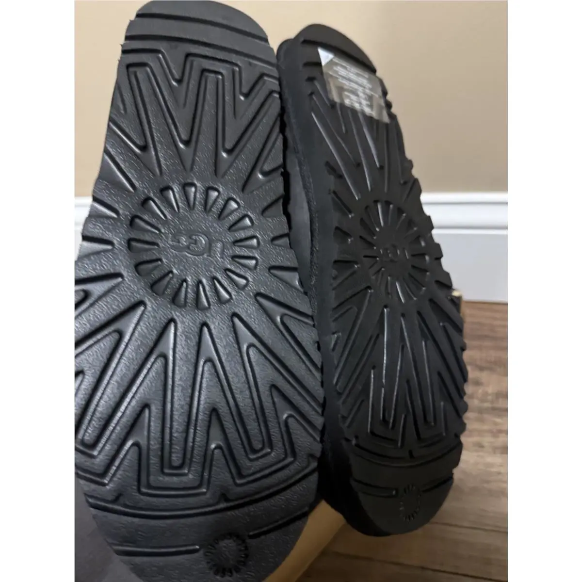 UGG shoes - UGG Tasman - Tasman - Black 2