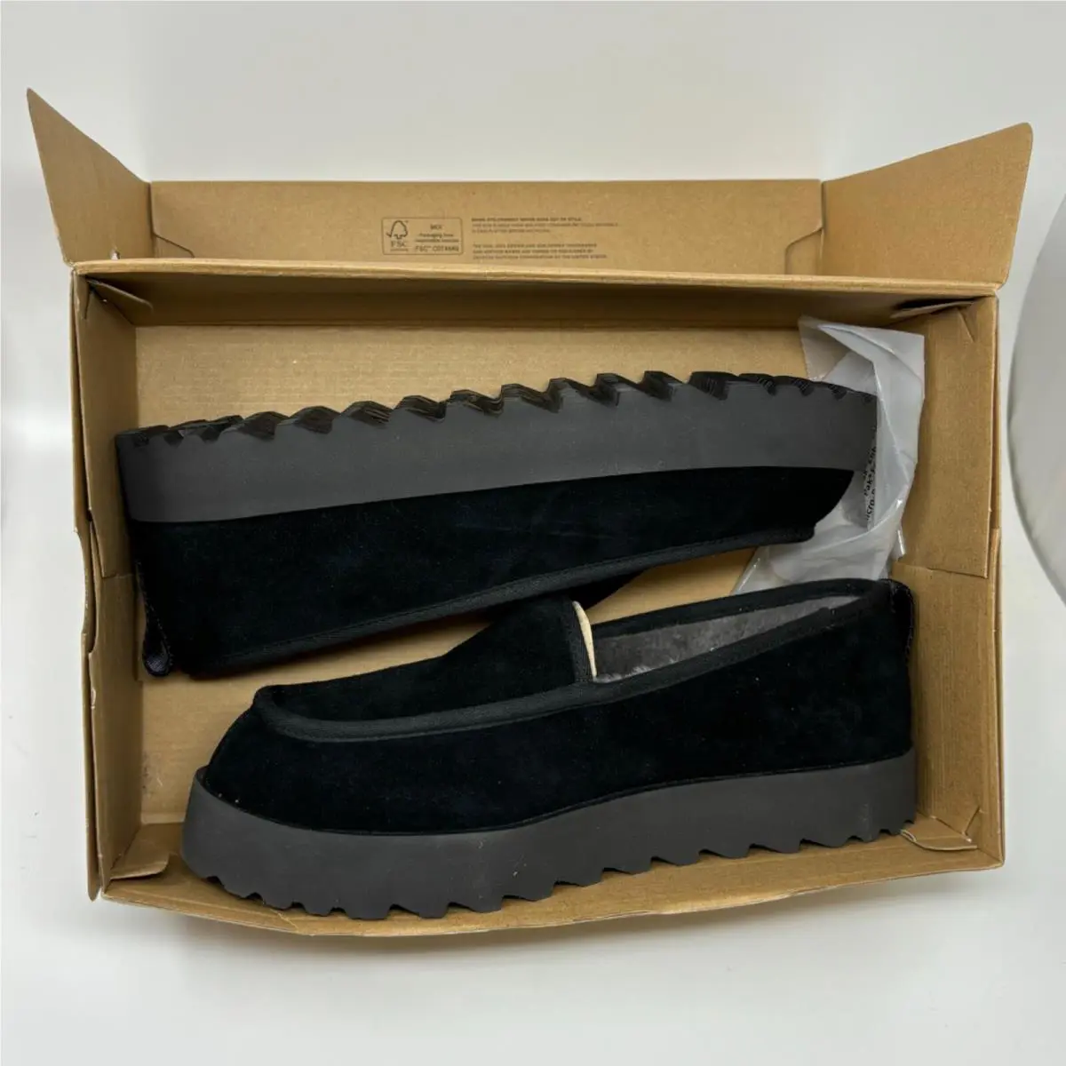 UGG shoes - Black (UPC: 194715689374) 5