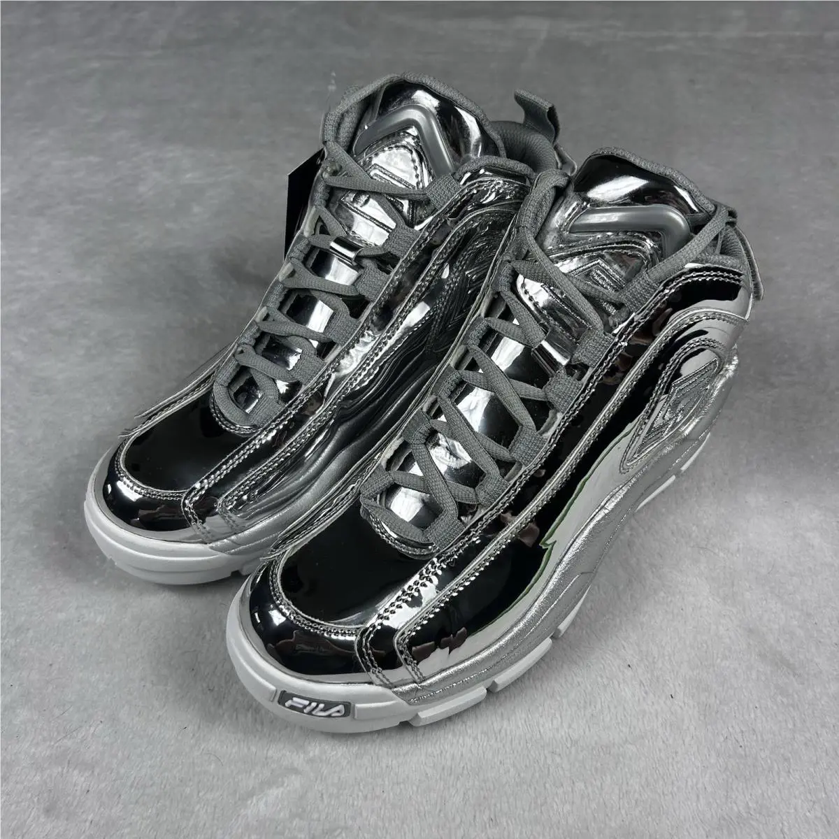 Fila shoes - Fila Grant Hill 2 - Grant Hill - 1BM01760-050 - Silver (UPC: 0731616712017) 1