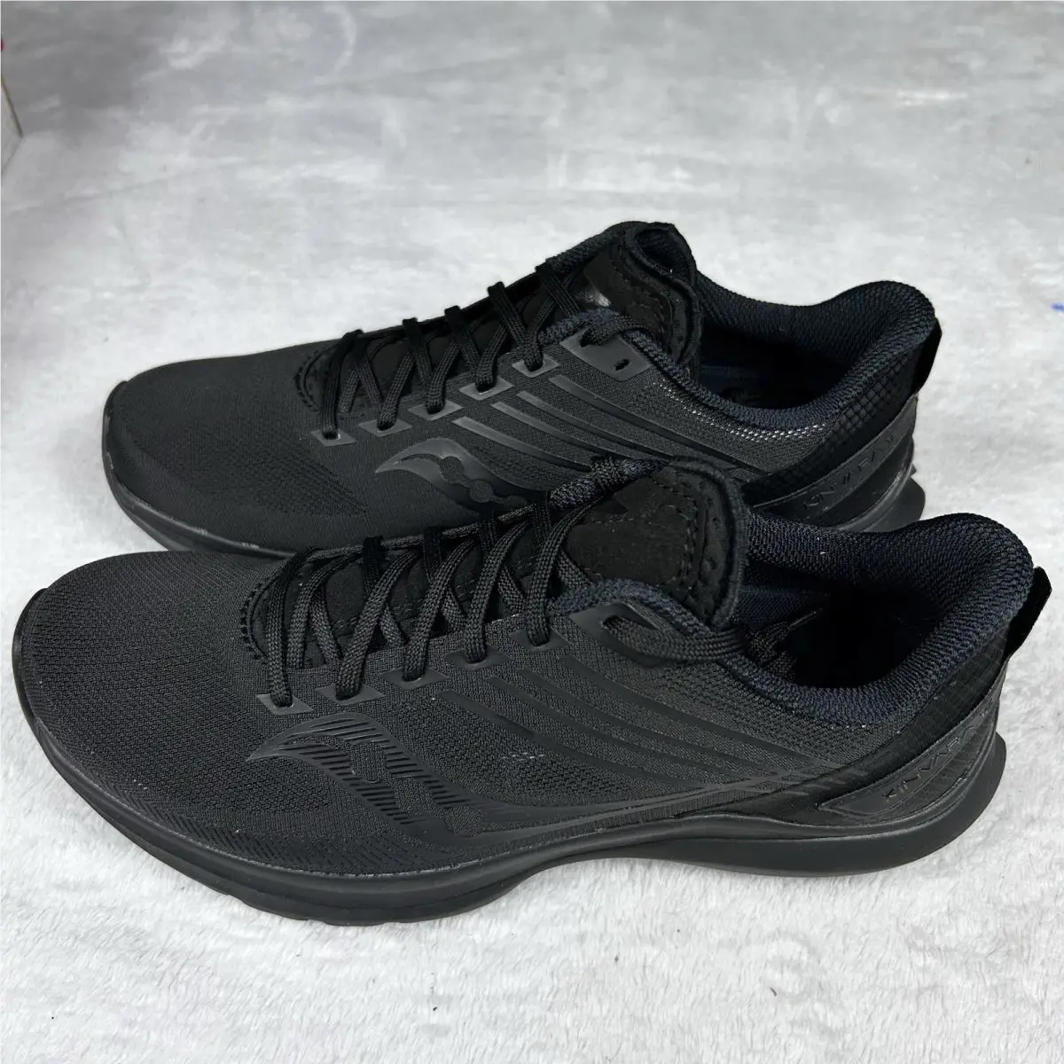 Saucony shoes - Saucony Kinvara 12 - Kinvara - S10619-14 - Black 0