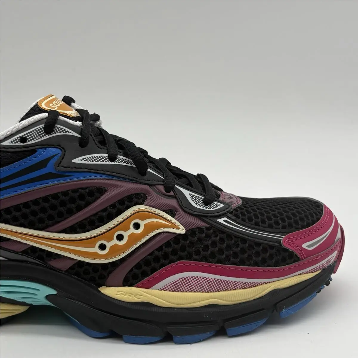 Saucony shoes - Saucony Progrid Omni 9 - Progrid Omni - S70739-65 - Pink 2