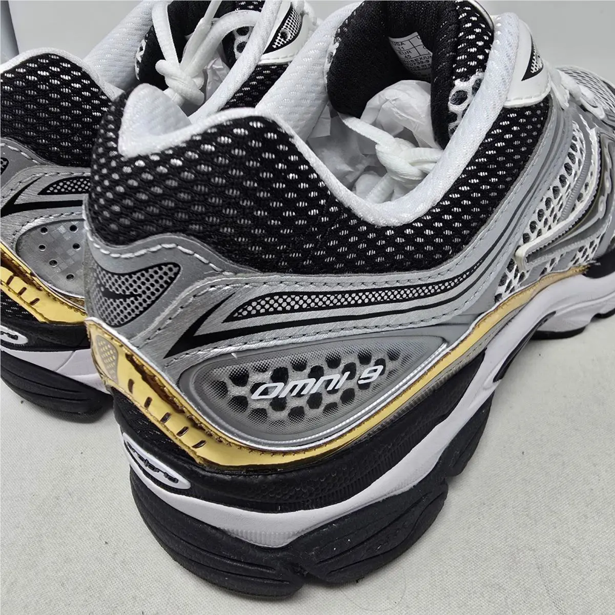 Saucony shoes - Omni 9 - Omni - Silver 1