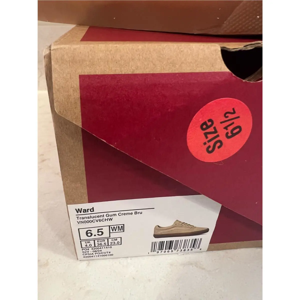 Vans shoes - Creme (UPC: 197065739409) 1