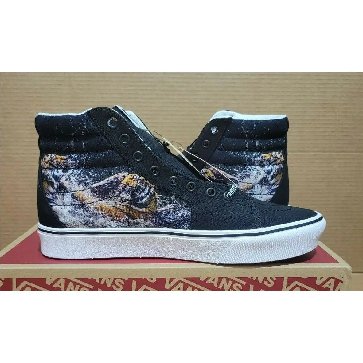 Vans shoes - Comfycush SK8-Hi - Comfycush - Black (Discovery) Project Cat/Playing Tigers 6